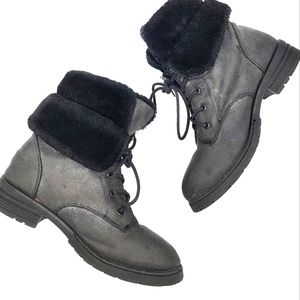 boc Black Sparkle Faux Fur Trim Lace-Up Ankle Boot Size 6